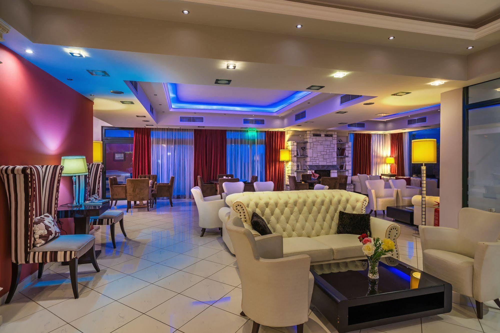 Ai Yannis Suites And Apartments Hotel Mármaron Εξωτερικό φωτογραφία