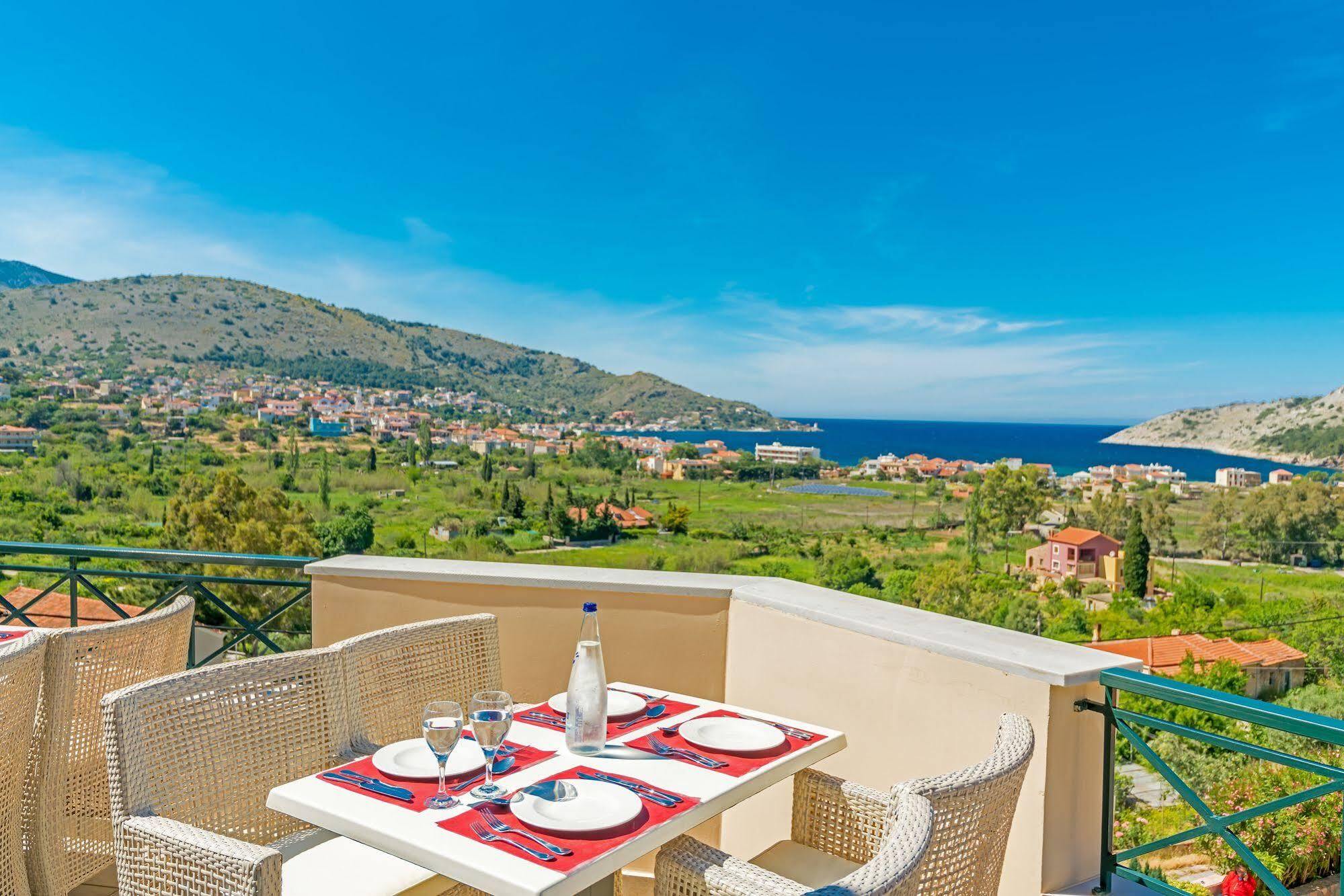 Ai Yannis Suites And Apartments Hotel Mármaron Εξωτερικό φωτογραφία